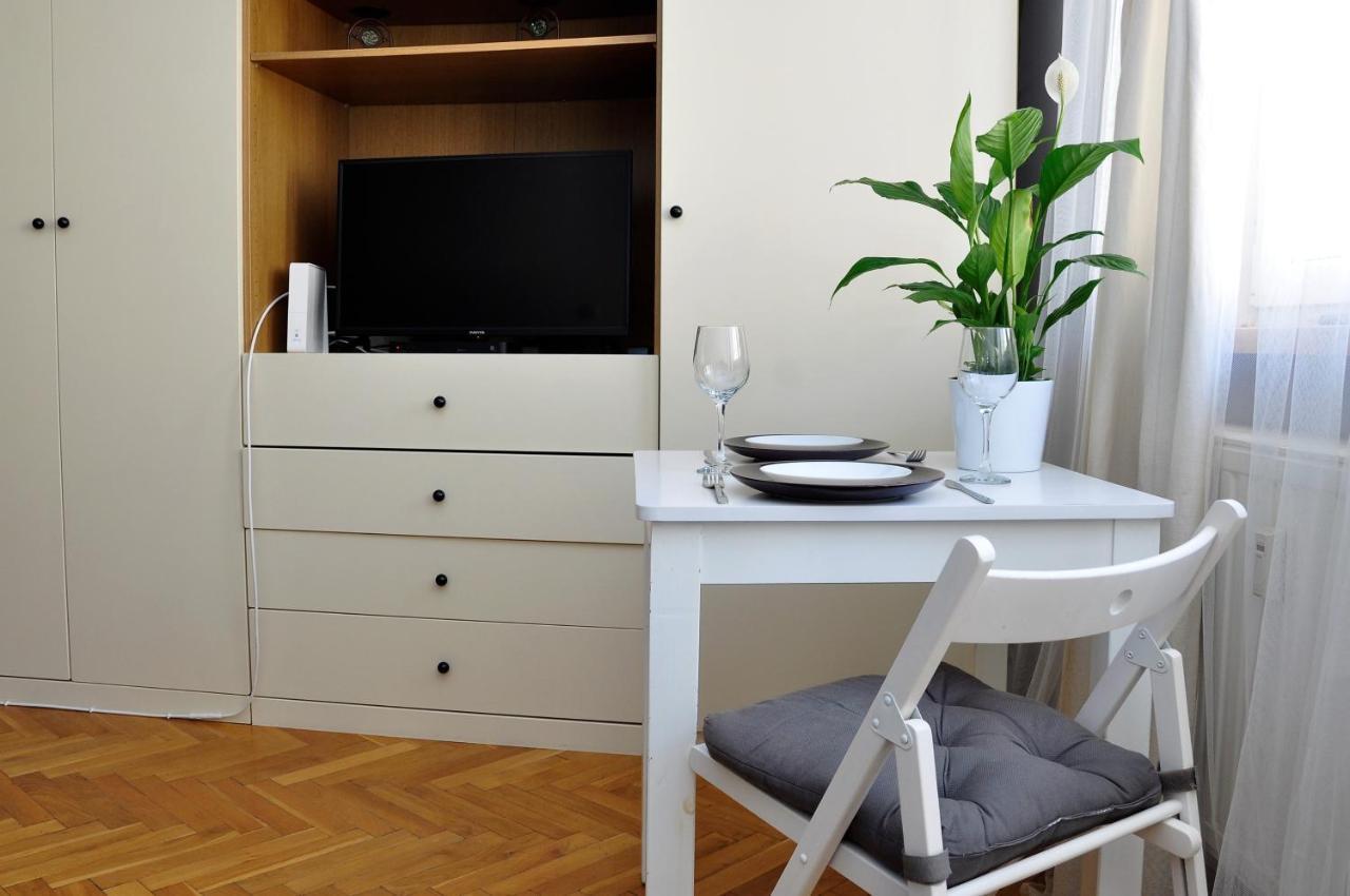 Prudentia Apartments Wegierska Warsawa Bagian luar foto